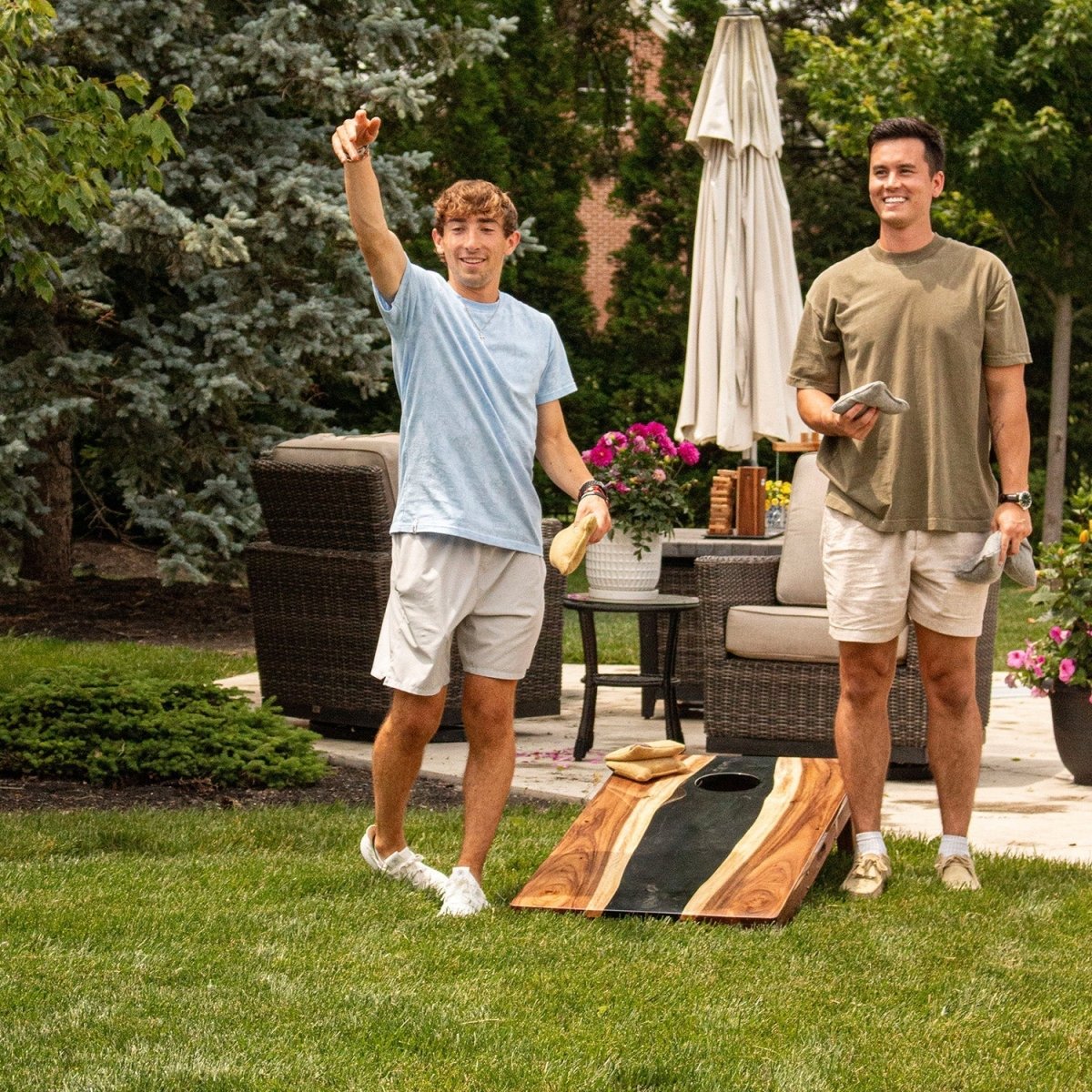 2ft x 4ft Resin & Wood Classic Cornhole Set | Live Edge River Collection - Black EGCH24RLE-11 | American Cornhole Association
