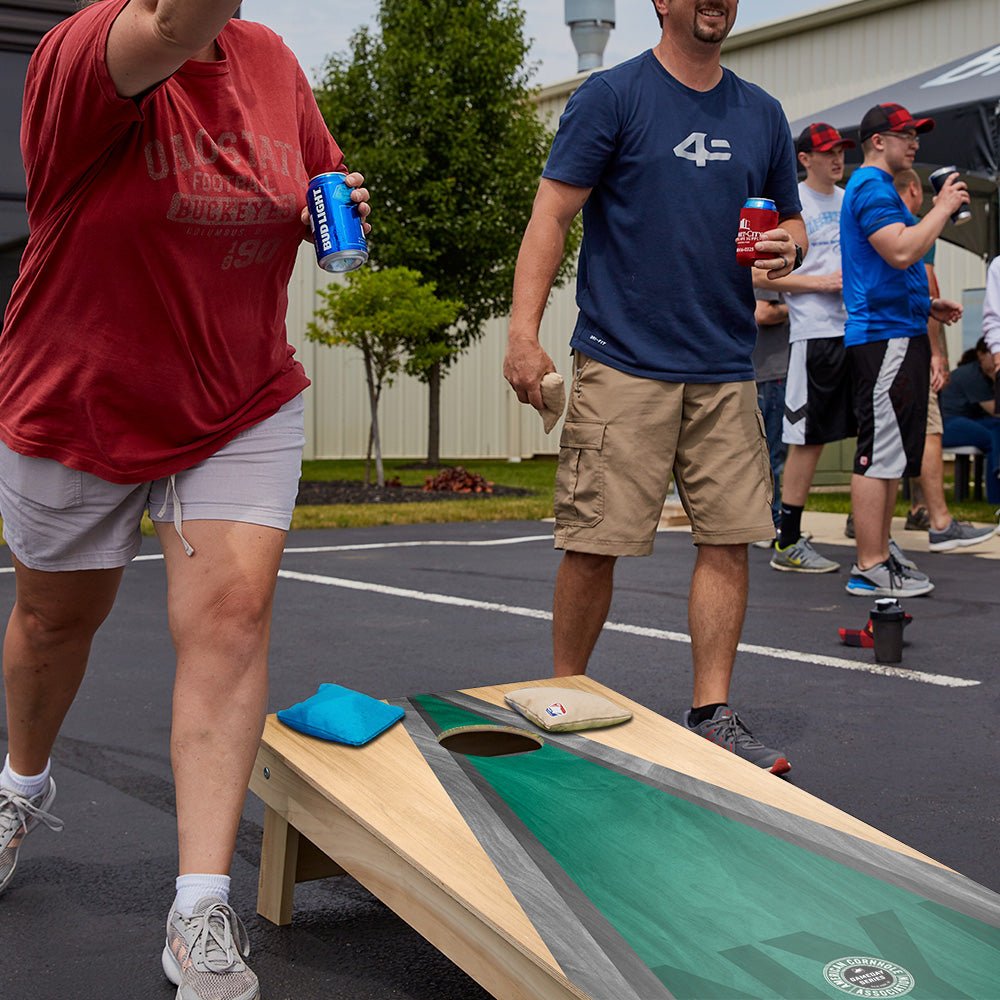 New York NYJ Football Gameday Classic Triangle Star Cornhole Boards - ACA - 000468 | American Cornhole Association